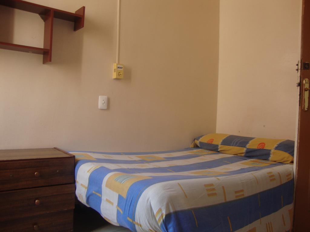 Hostel Turisol Barcelona Bilik gambar