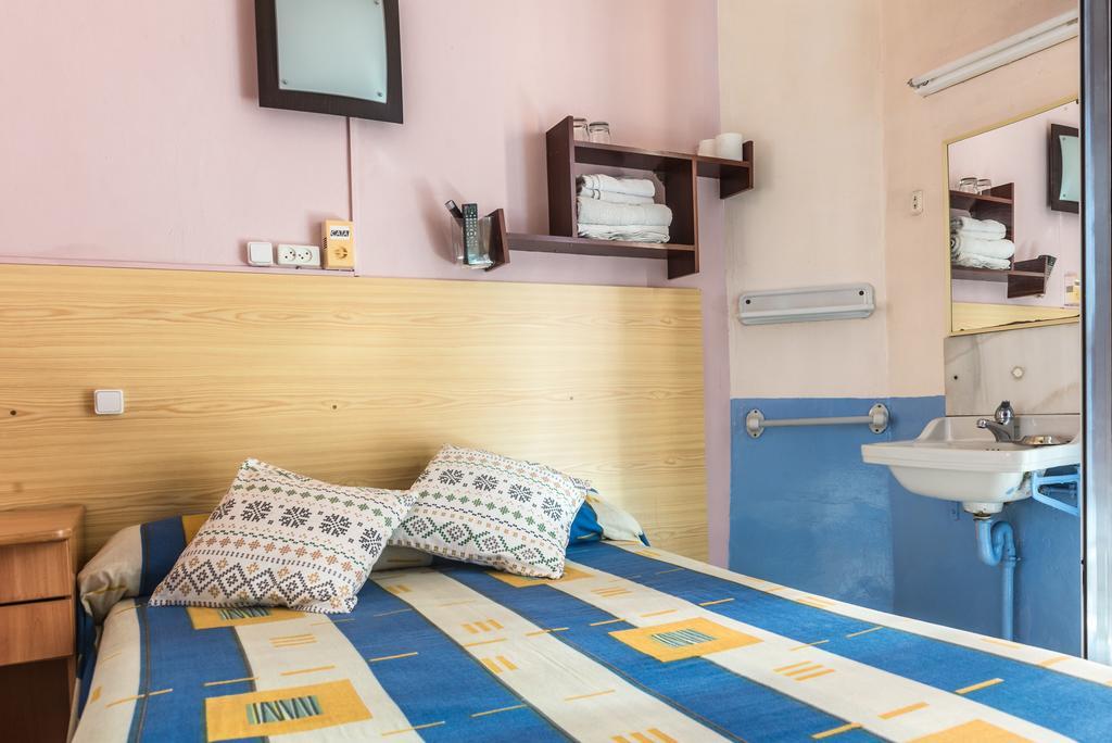Hostel Turisol Barcelona Luaran gambar